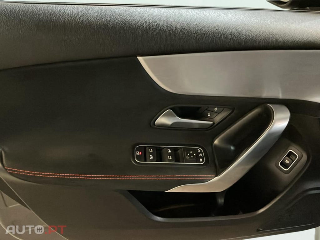 Mercedes-Benz A 180 d AMG Line Aut