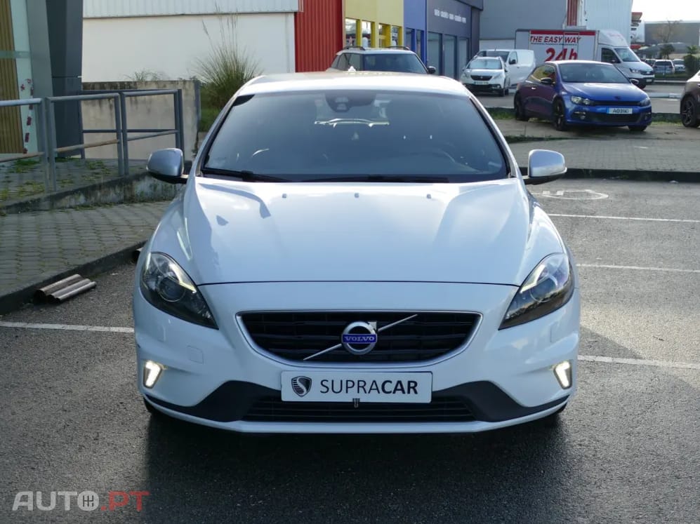 Volvo V40 2.0 D2 R-Design