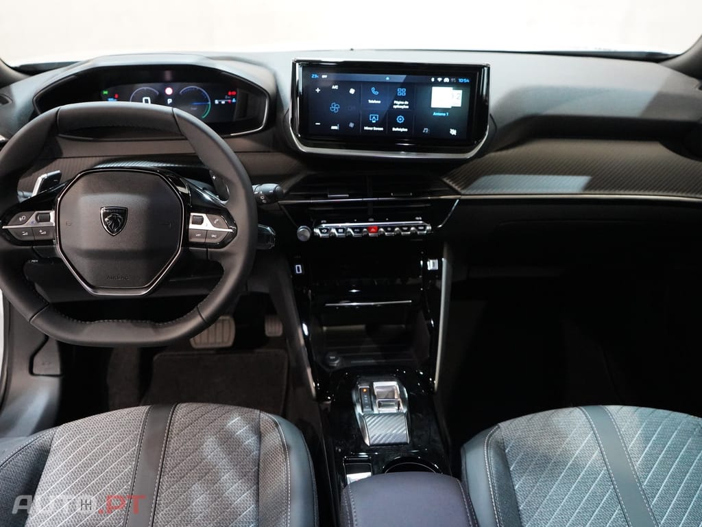Peugeot 2008 1.2 Hybrid Allure e-DCS6
