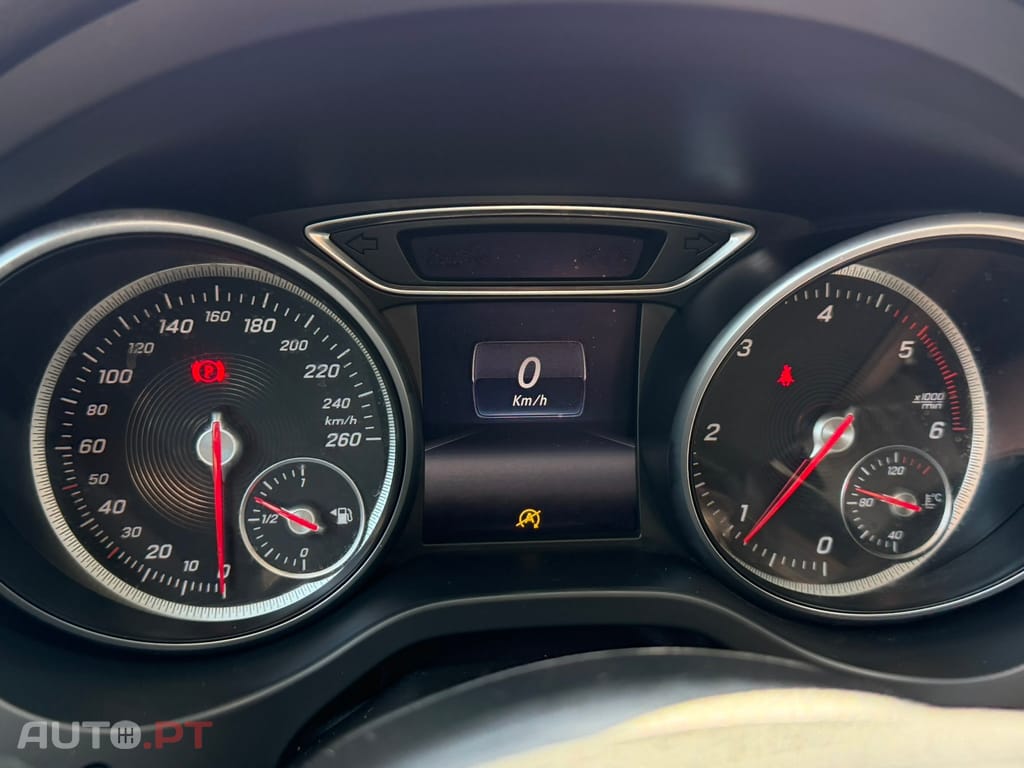Mercedes-Benz CLA 180 d Shooting Brake Urban