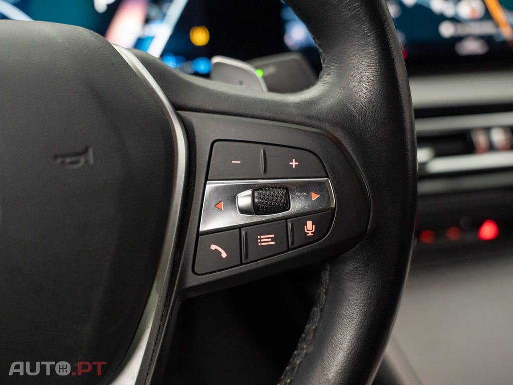 BMW 320 e Auto