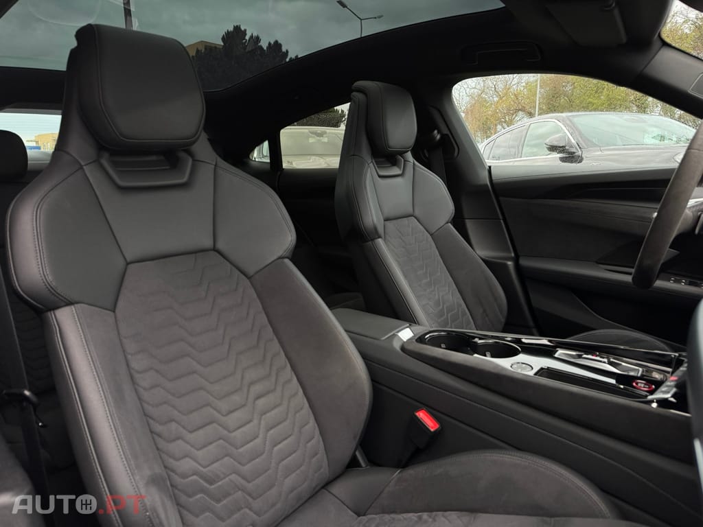 Audi E-Tron GT quattro