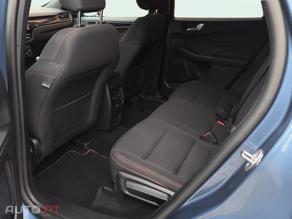 Ford Kuga 1.5 TDCi EcoBlue ST-Line