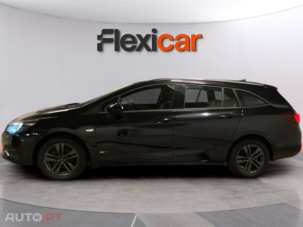 Opel Astra Sports Tourer 1.2 Turbo Design & Tech