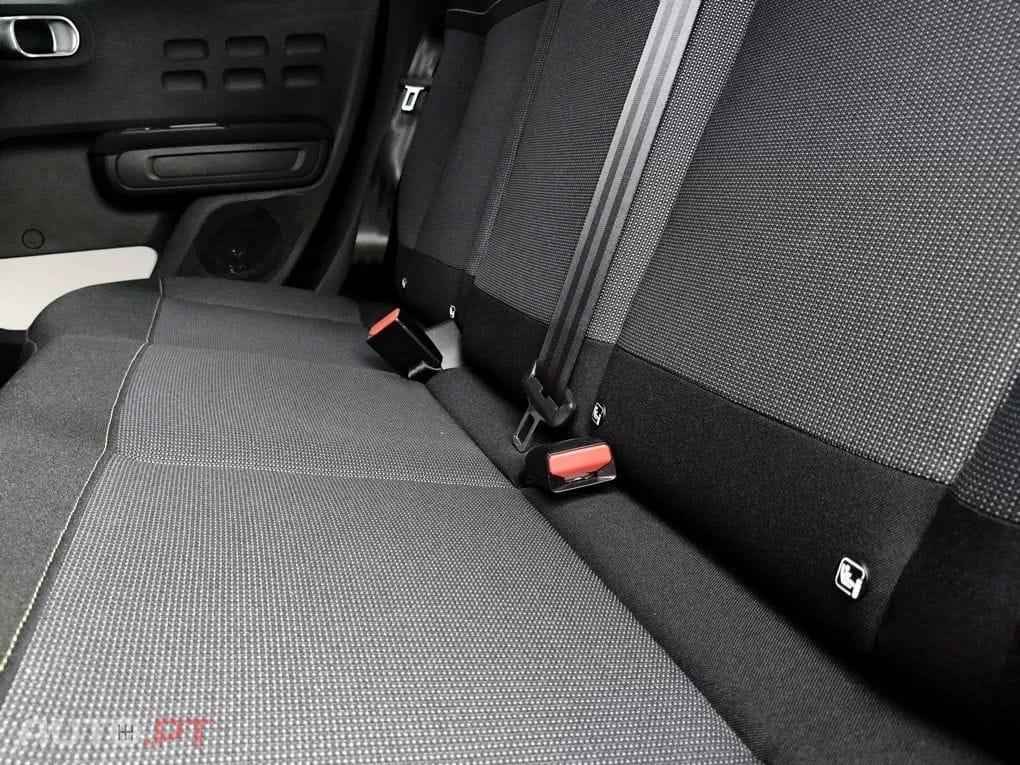 Citroën C3 Pure Tech S&S Shine — fotografia 18