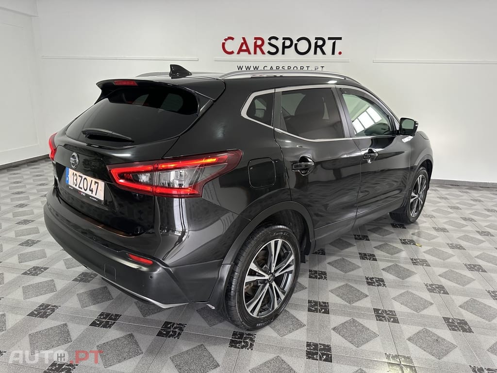Nissan Qashqai 1.3 DIG-T N-Connecta J18