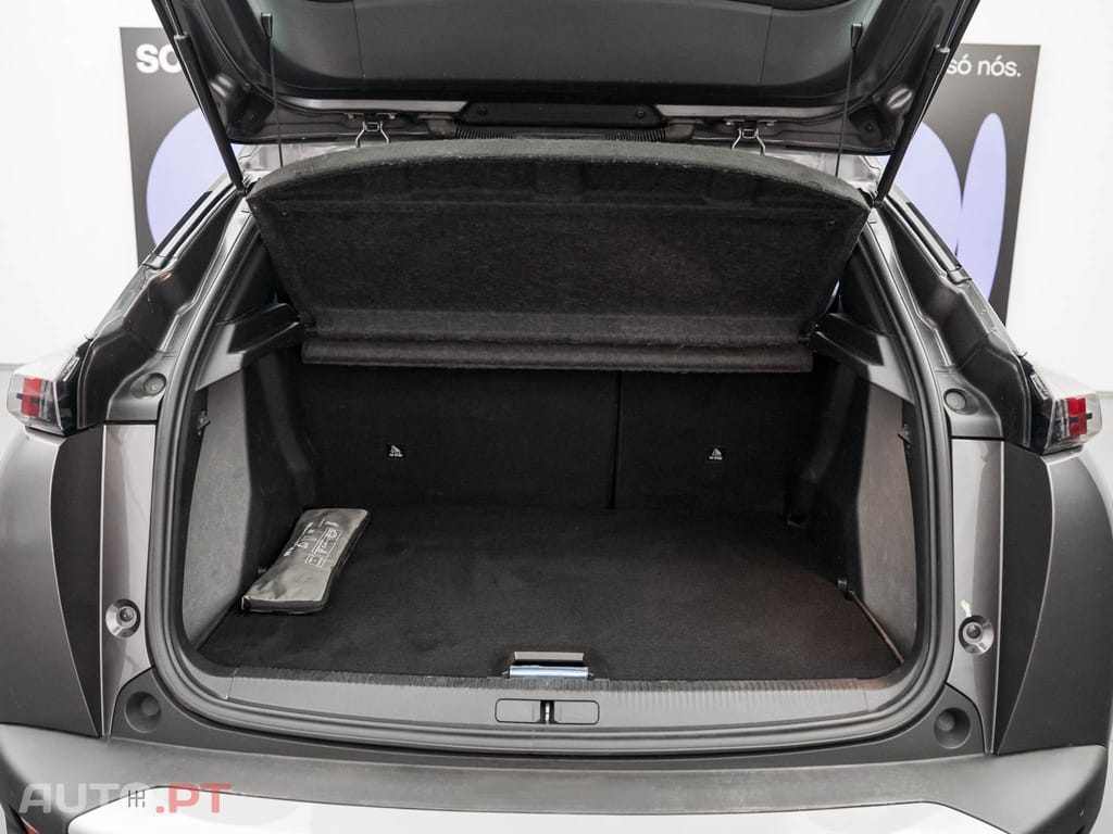 Peugeot 2008 1.2 PureTech Active