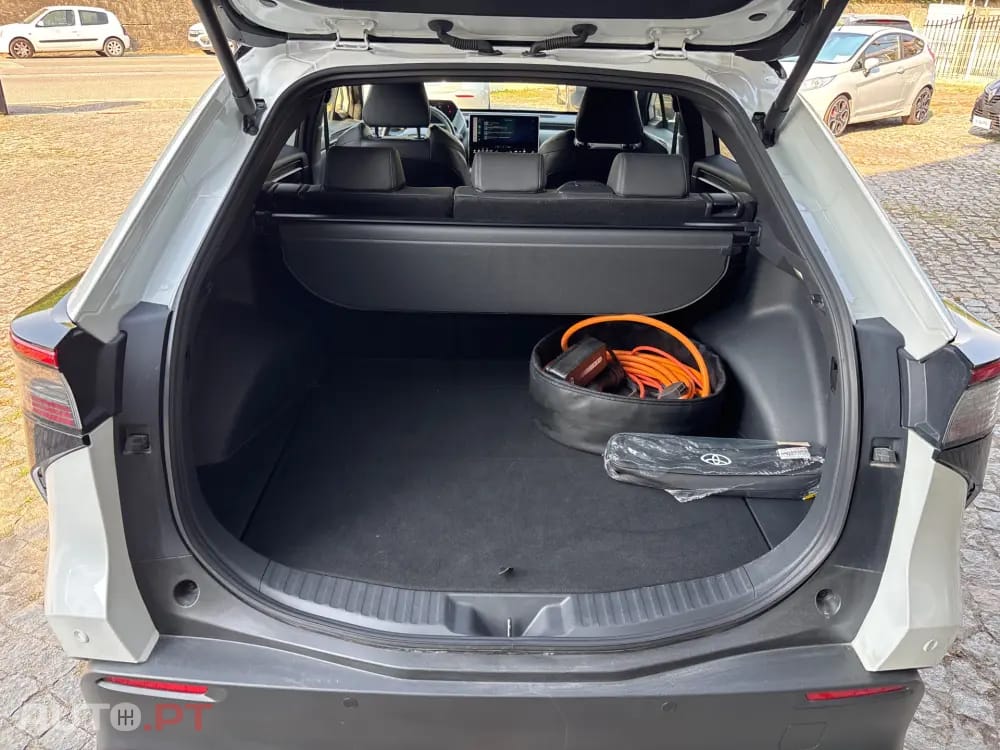 Toyota bZ4X 71,4 kWh Lounge