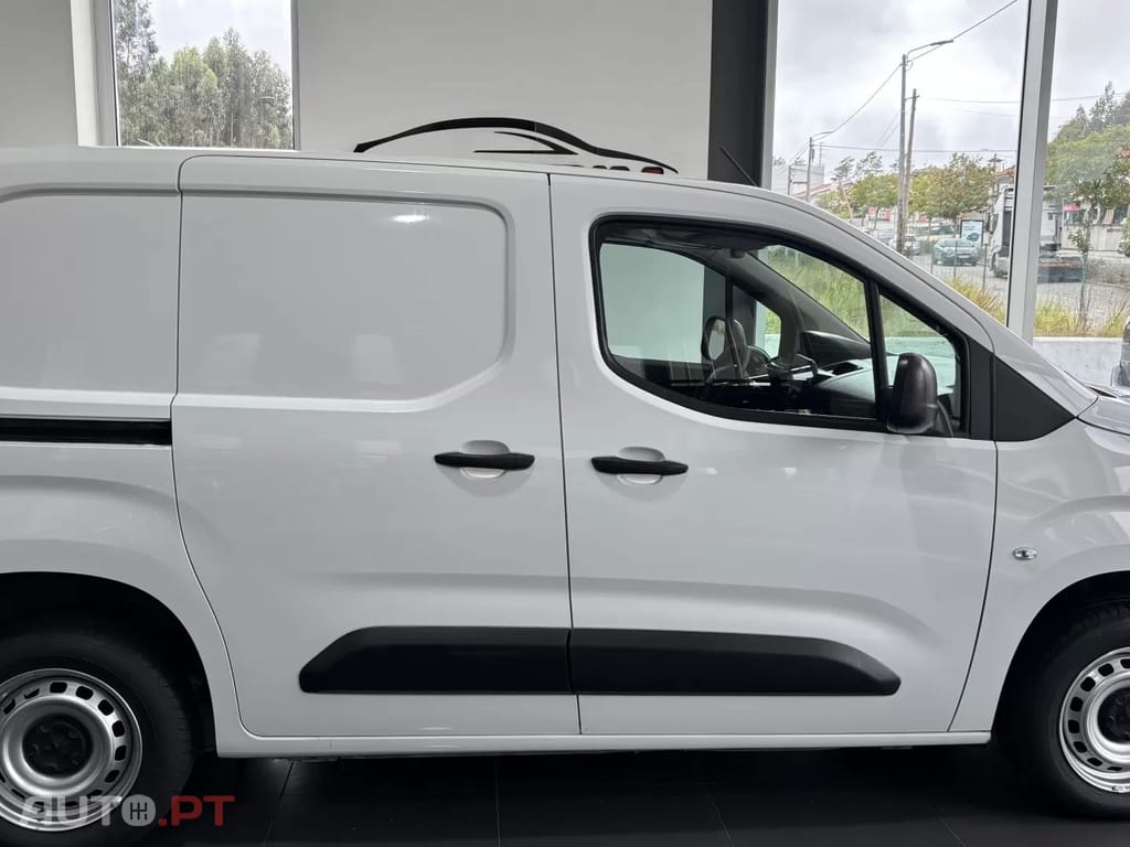 Peugeot Partner PARTNER 1.5 BLUEHDI PRO ST 3-LUG ( iva dd )