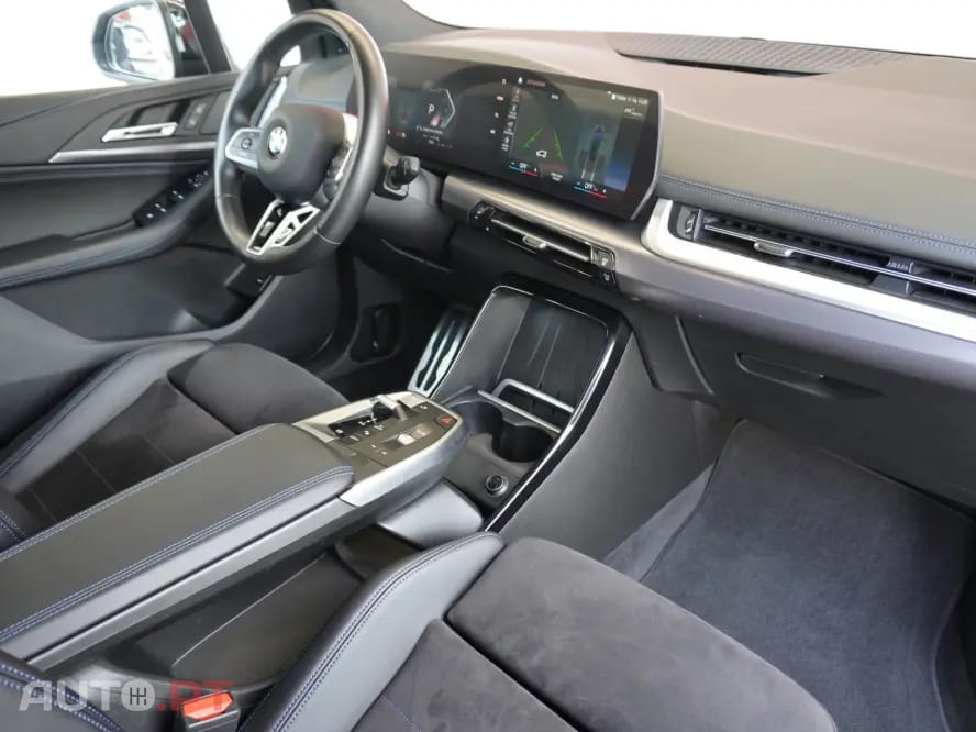 BMW 218 i Pack Desportivo M Auto