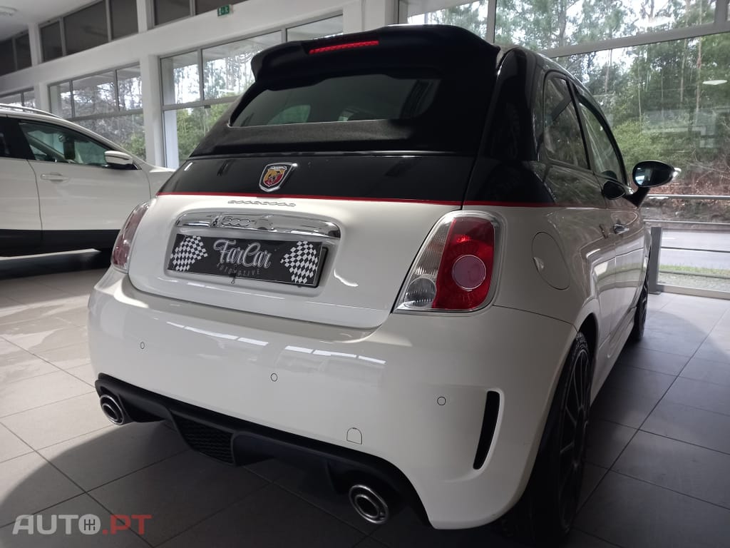 Abarth 500C Outro