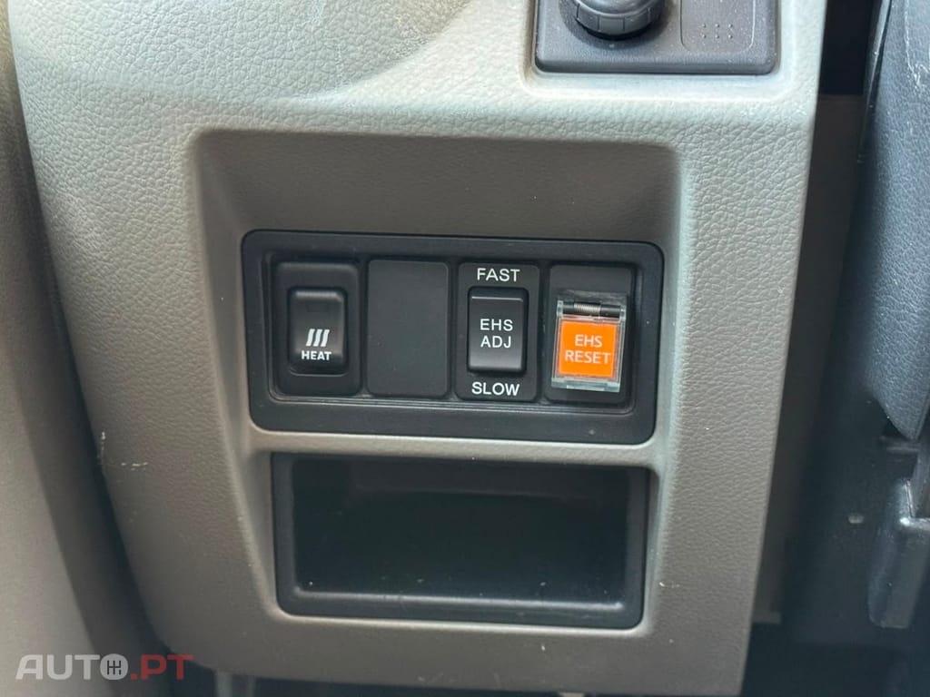 Nissan Cabstar 9 LUGARES + CAIXA ABERTA
