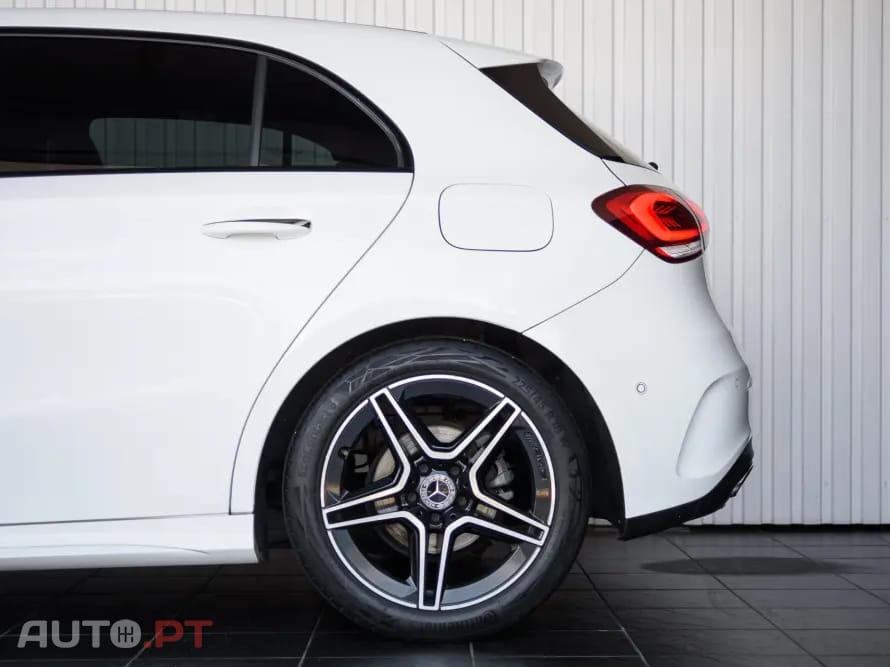 Mercedes-Benz A 180 d AMG Line