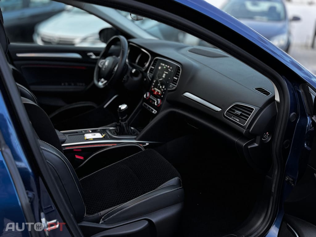 Renault Mégane 1.5 Blue dCi Executive
