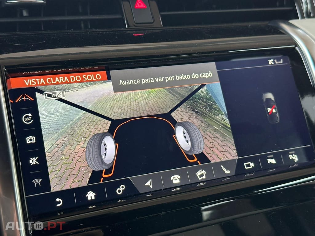 Land Rover Discovery Sport P300e R-Dynamic
