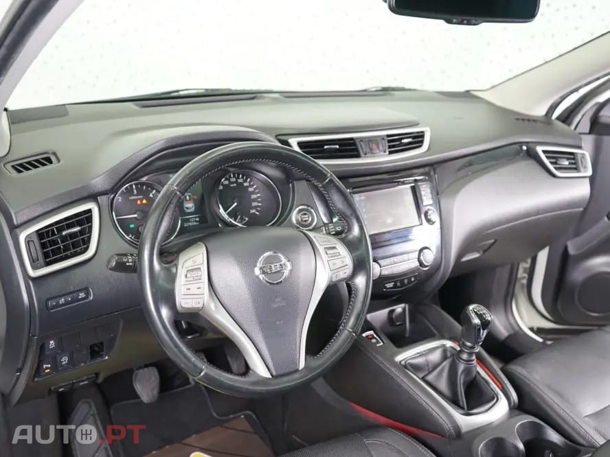 Nissan Qashqai 1.5 dCi N-Connecta Business