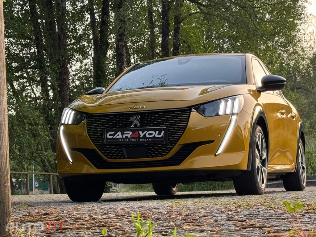 Peugeot E-208 50 kWh GT Line