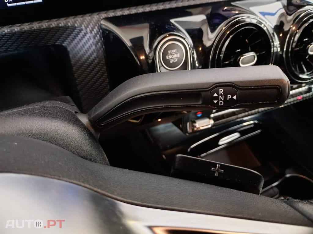 Mercedes-Benz A 250 e