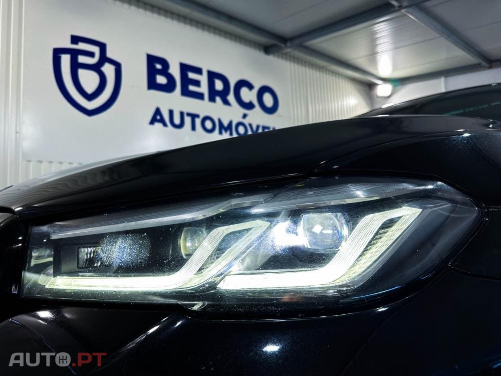 BMW 530 e Pack Desportivo M