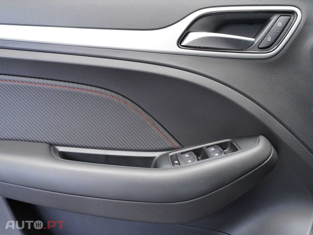MG ZS EV Standard Range Comfort I.V.A DEDUTIVEL