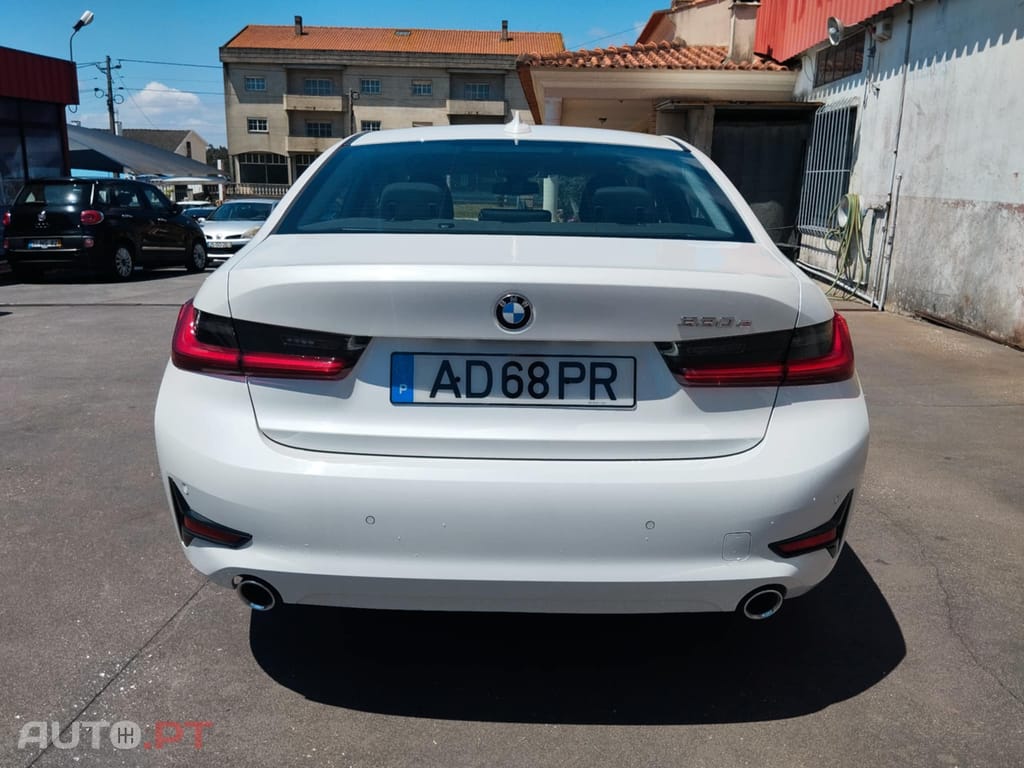 BMW 330 330E