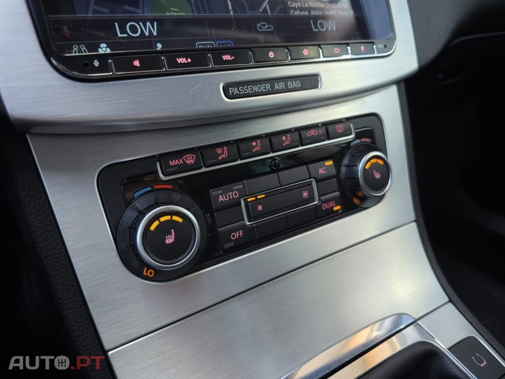 Volkswagen Passat CC 2.0 TDi