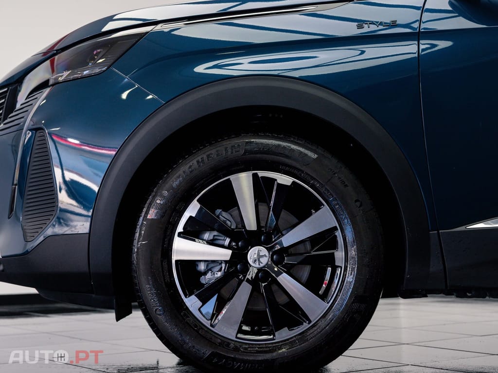 Peugeot 3008 1.5 BlueHDi Active Pack EAT8