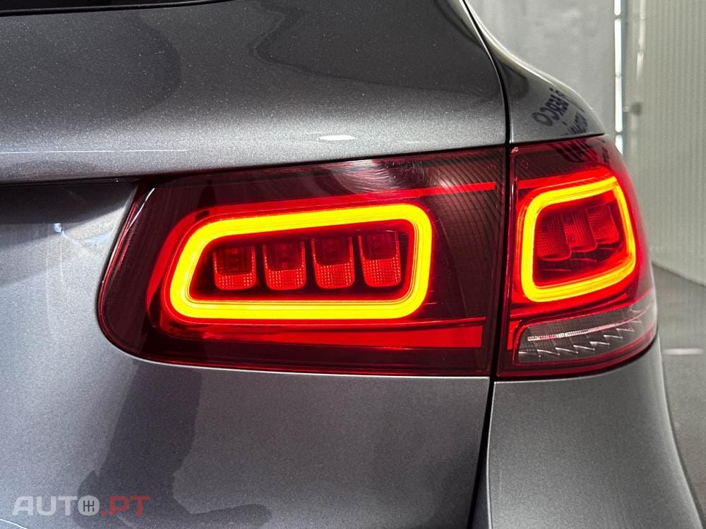 Mercedes-Benz GLC 300 e 4Matic 9G-TRONIC Edition AMG Line