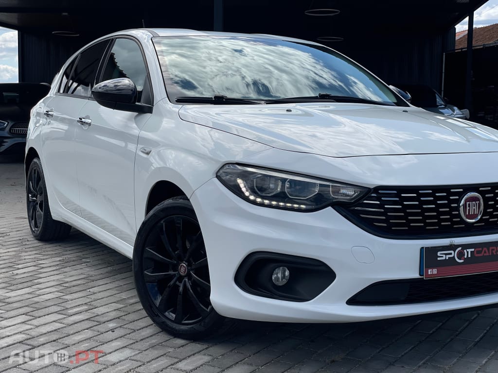 Fiat Tipo 1.3 M-Jet Lounge Tech J17