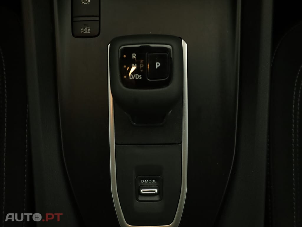 Nissan Qashqai Qashqai 1.3 DIG-T Acenta Xtronic