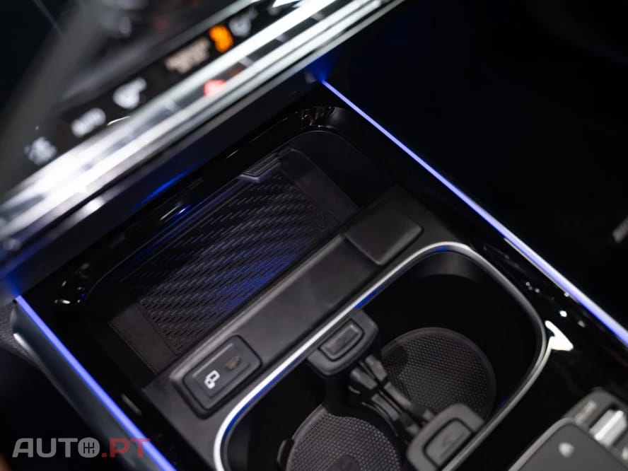 Mercedes-Benz GLA 250 e 8G-DCT AMG Line