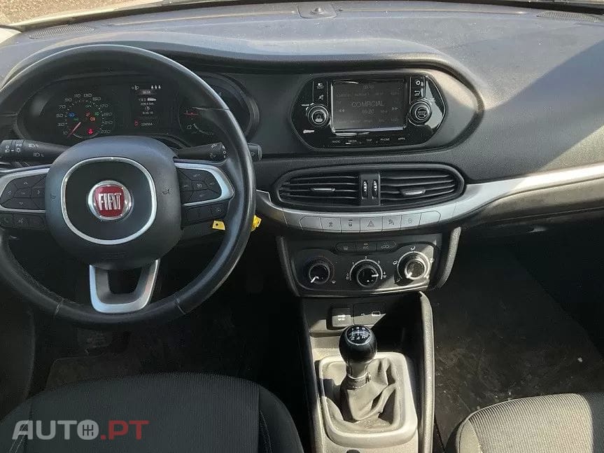 Fiat Tipo 1.3 M-Jet Street