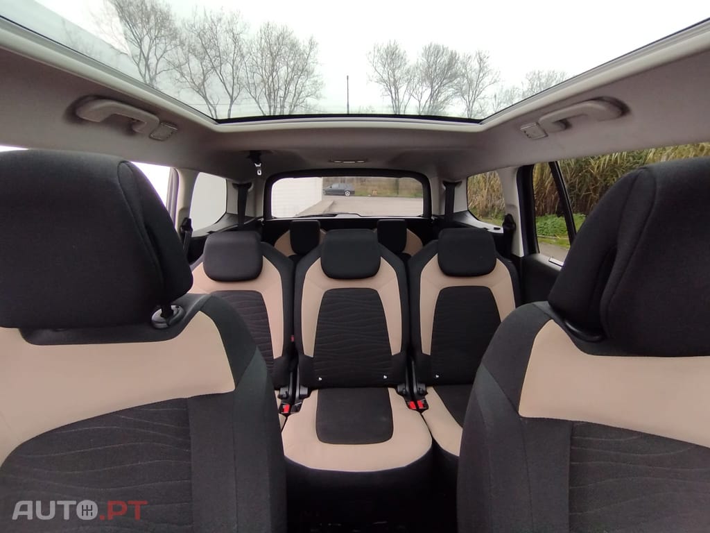 Citroen C4 Grand Picasso 1.6 BlueHDi Intensive EAT6 J17