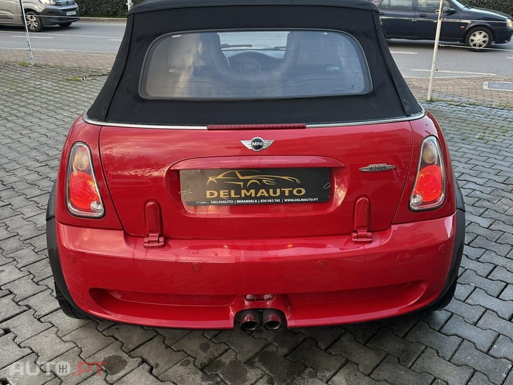 MINI Cabrio John Cooper Works