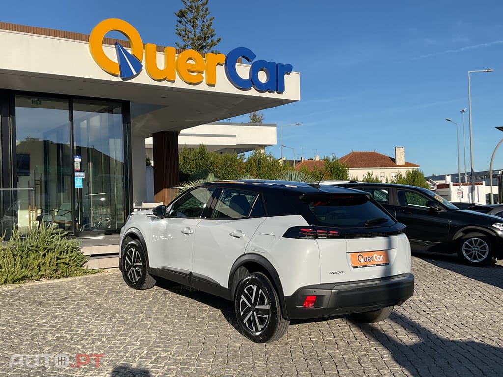Peugeot 2008 1.2 PureTech Style
