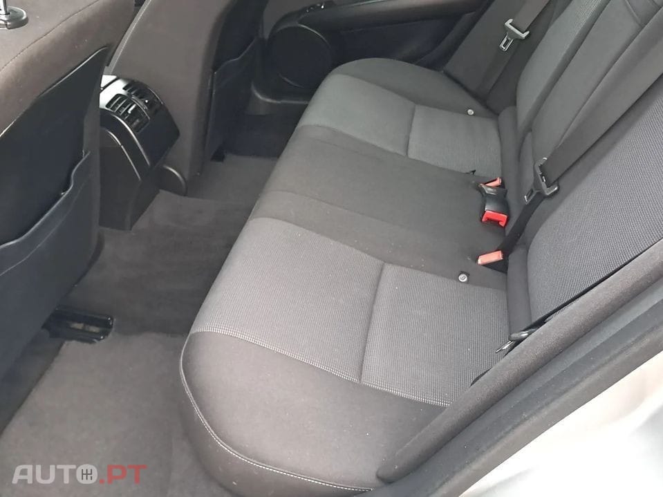 Mercedes-Benz C 200 CDi Elegance BE Aut.