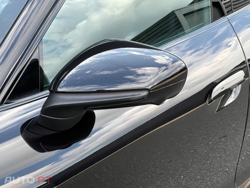 Porsche Taycan I.V.A DEDUTIVEL GTS 