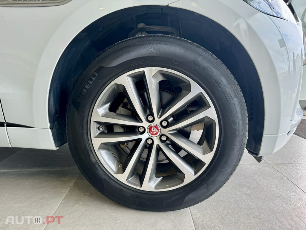Jaguar F-Pace 2.0 i4D R-Sport AWD Aut.