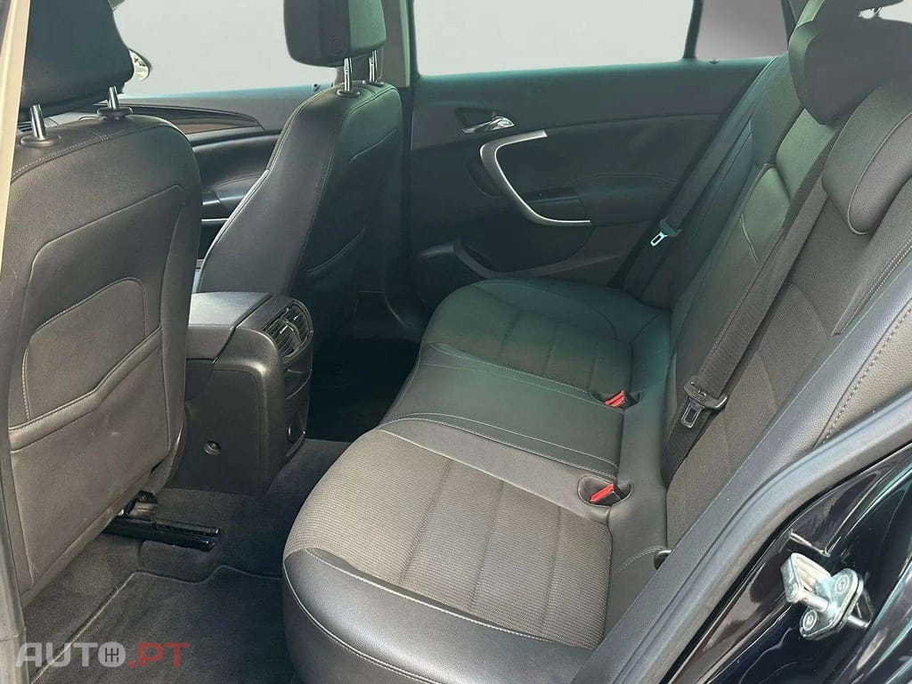 Opel Insignia Sports Tourer 2.0 CDTi Cosmo