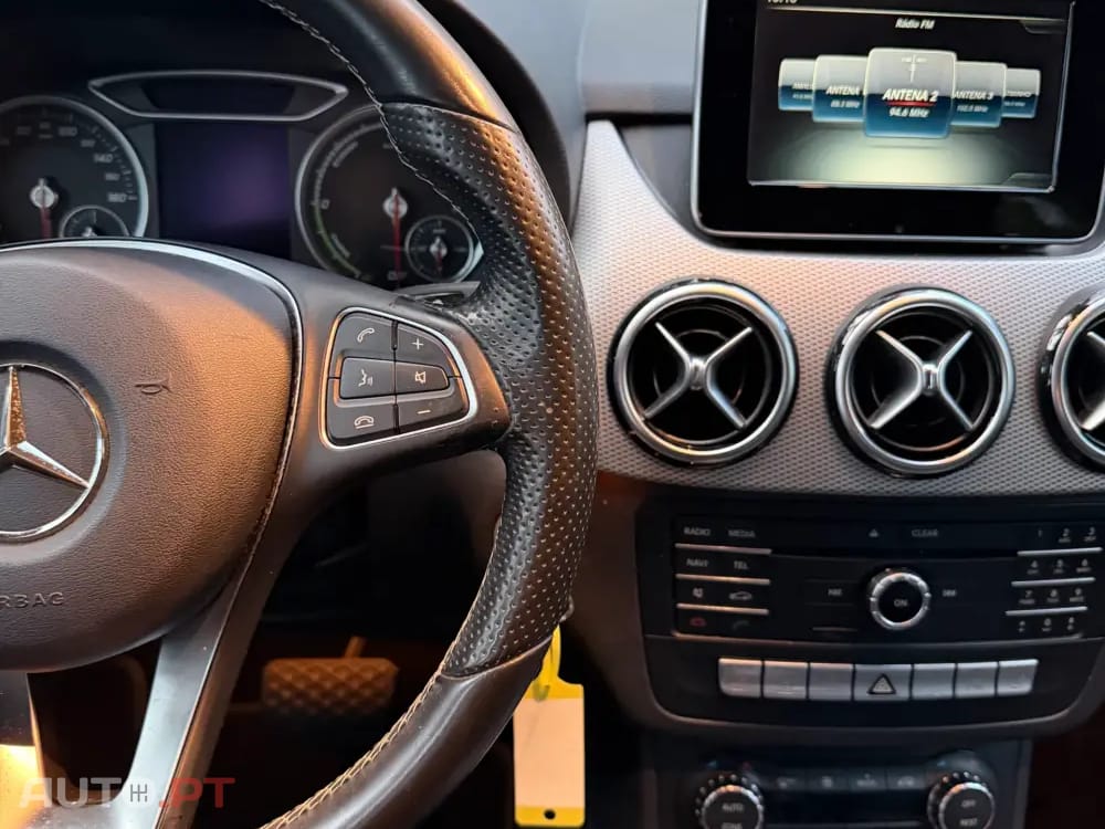 Mercedes-Benz B 250 e Electric Drive