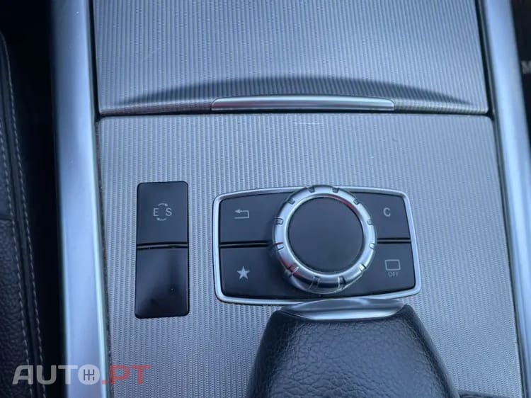Mercedes-Benz E 300 Bluetec Hybrid Avantgarde
