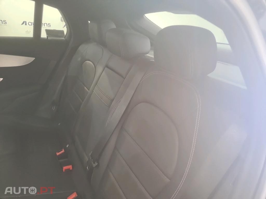 Mercedes-Benz GLC 300 e Coupé 4Matic