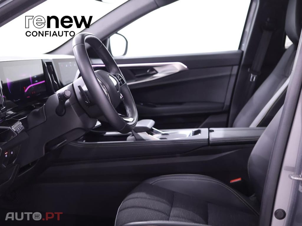 Renault Austral 1.3 Mild Hybrid Iconic Auto