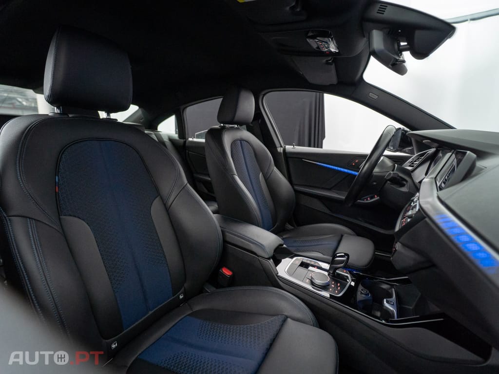 BMW 216 d Pack Desportivo M