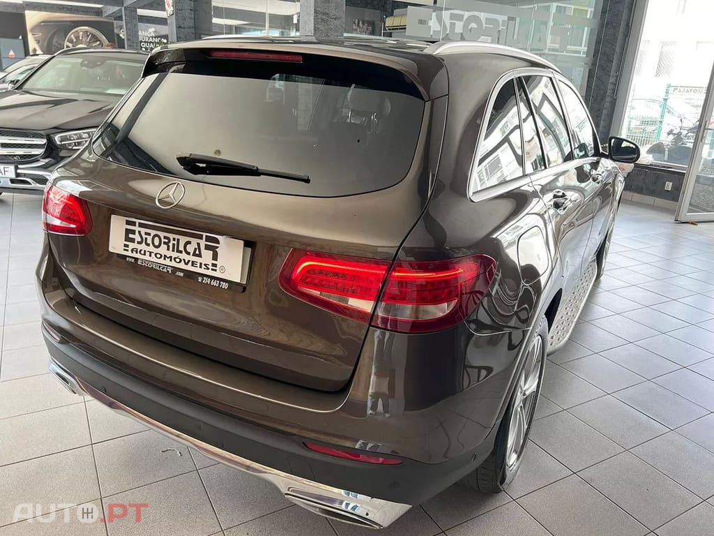Mercedes-Benz GLC 220 D 4 MATIC