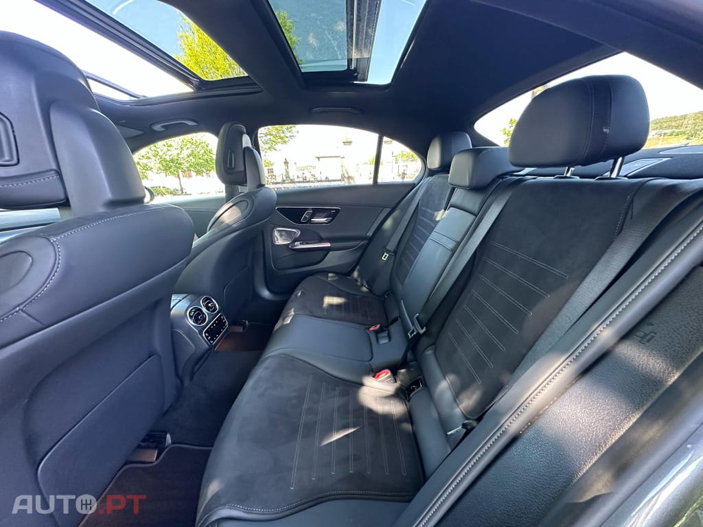 Mercedes-Benz C 300 de AMG Line