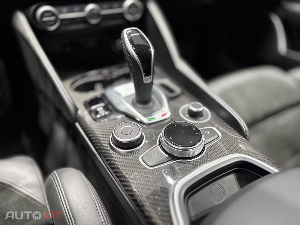 Alfa Romeo Giulia 2.9 V6 Bi-Turbo