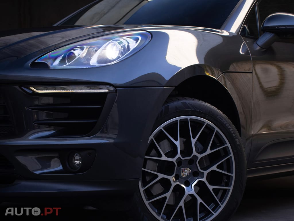 Porsche Macan PDK
