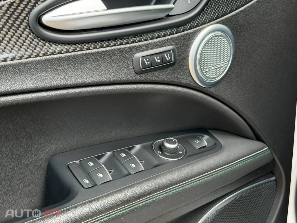 Alfa Romeo Stelvio 2.9 T Quadrifoglio Q4