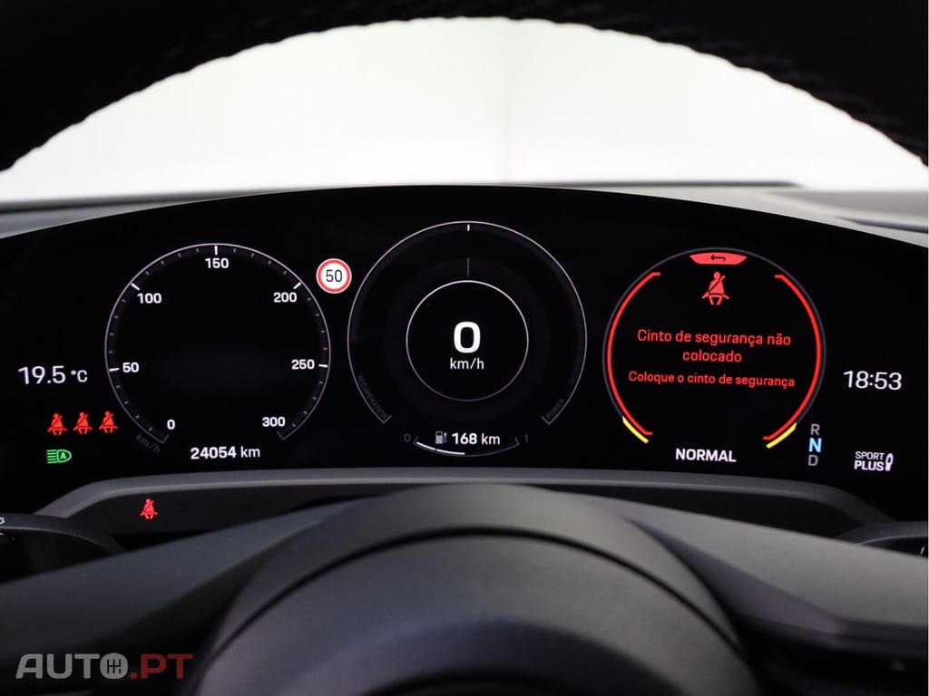 Porsche Taycan Standard